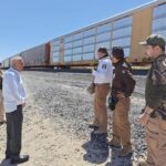 Francisco Garduño supervisando detención de migrantes