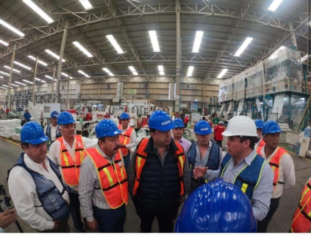 Llama Pedro Haces a cuidar empleos para fortalecer productividad