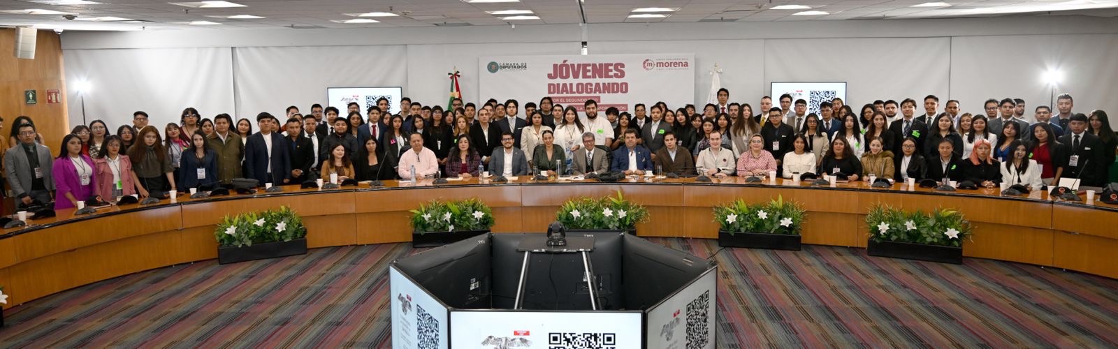 Apoyar a jóvenes no es discurso social, es estrategia económica: Pedro Haces