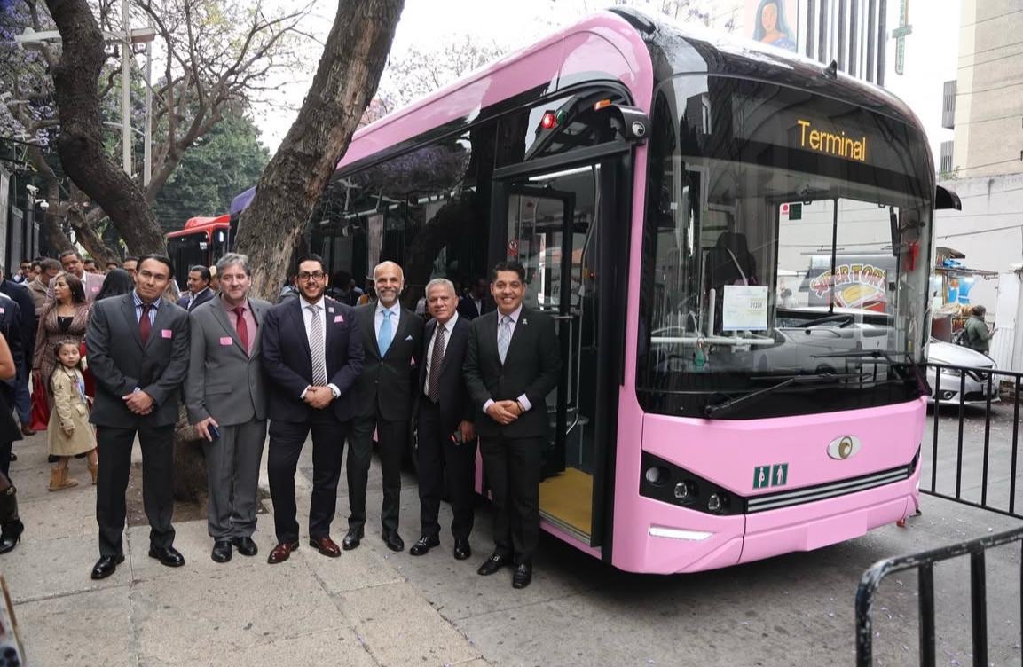 Presenta Emmanuel Reyes talento Mexicano en Electromovilidad